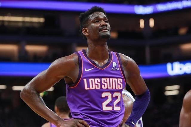 小卡伤退快船负森林狼 利拉德12中2雄鹿负国王