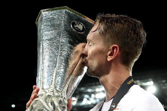 第216期交最多的税，挨最毒的打！