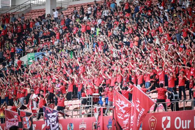 英媒：阿莫林在向曼联施压，要求续约马奎尔一年