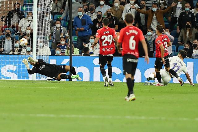 CBA第一周全明星票选结果 阿联曾凡博当选票王